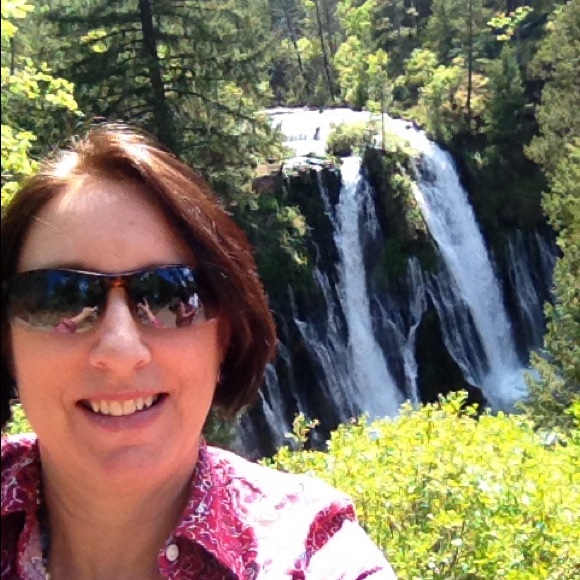 Meet your Posher, Jannette - Picture 1 of 1